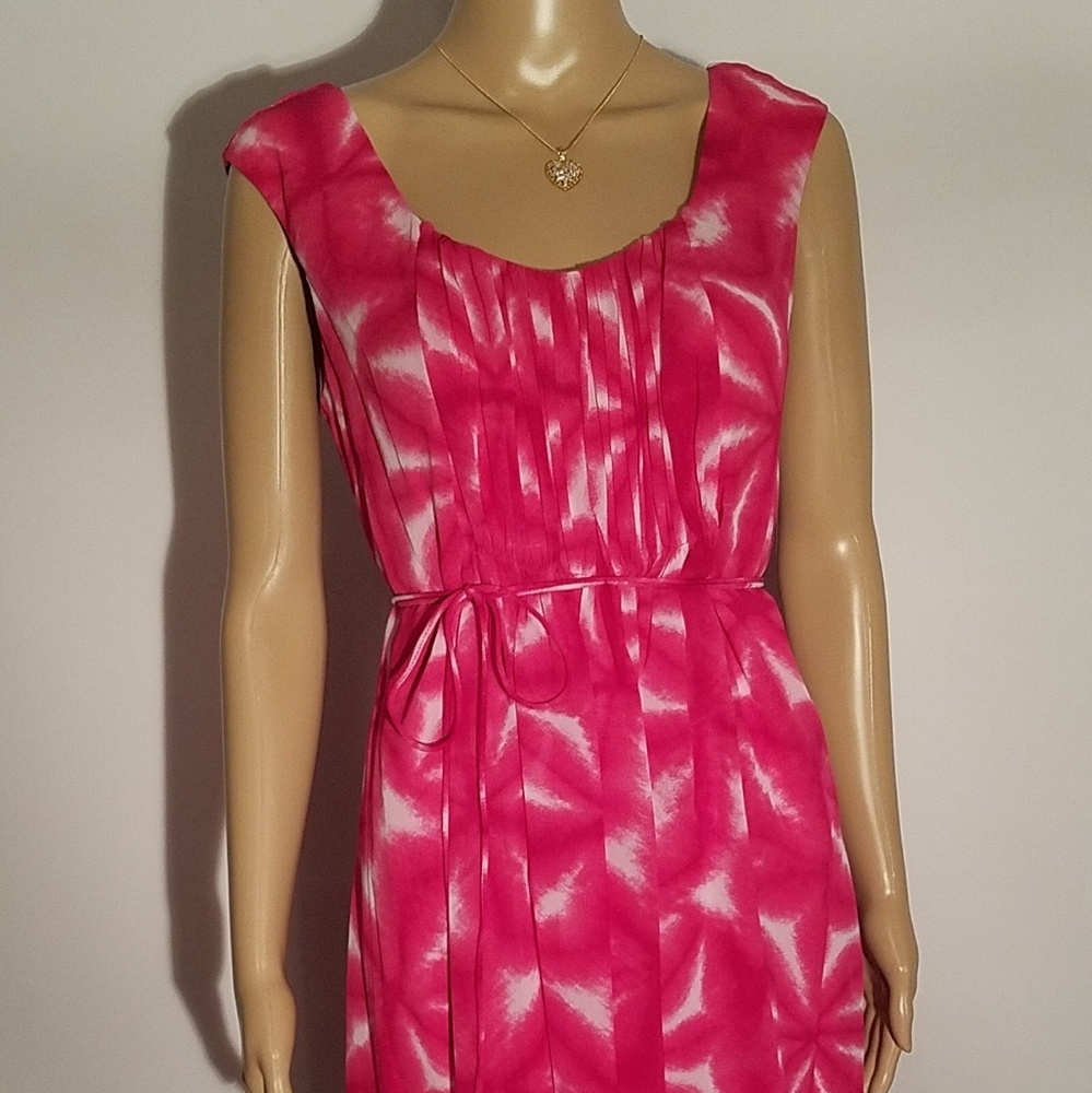 PRICE DROP! NWT BEAUTIFUL Calvin Klein Dress Reg. $130!!♡